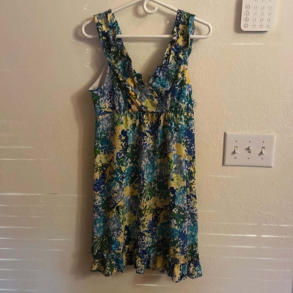 Adorable flower bathing suit cover or swim party dress!